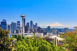 Seattle,Downtown,Skyline,And,Mt.,Rainier,,Washington.